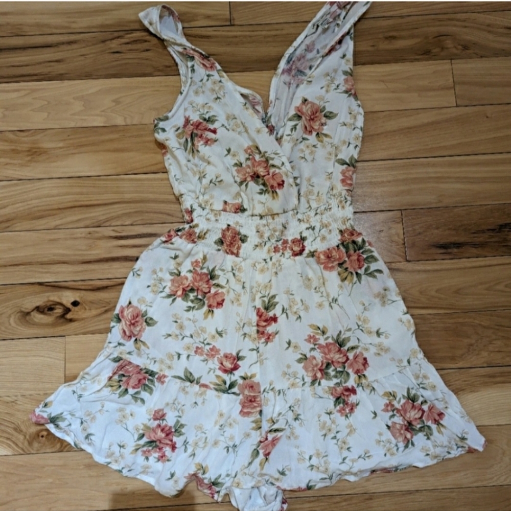 American Eagle Romper